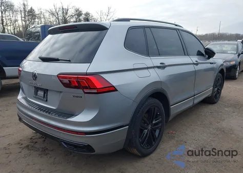 2022 Volkswagen Tiguan 2.0T Se R-Line Black from USA, damaged, VIN 3VV8B7AX6NM165722